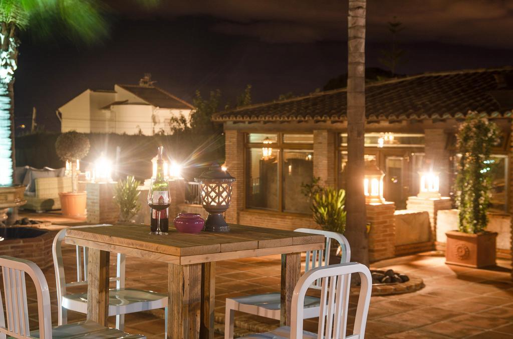Villa Conmigo Bed & Breakfast Alhaurín de la Torre Dış mekan fotoğraf