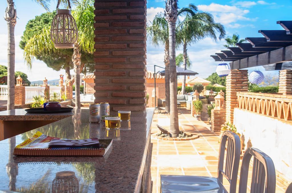 Villa Conmigo Bed & Breakfast Alhaurín de la Torre Dış mekan fotoğraf