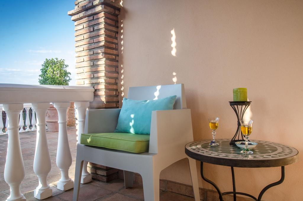 Villa Conmigo Bed & Breakfast Alhaurín de la Torre Dış mekan fotoğraf