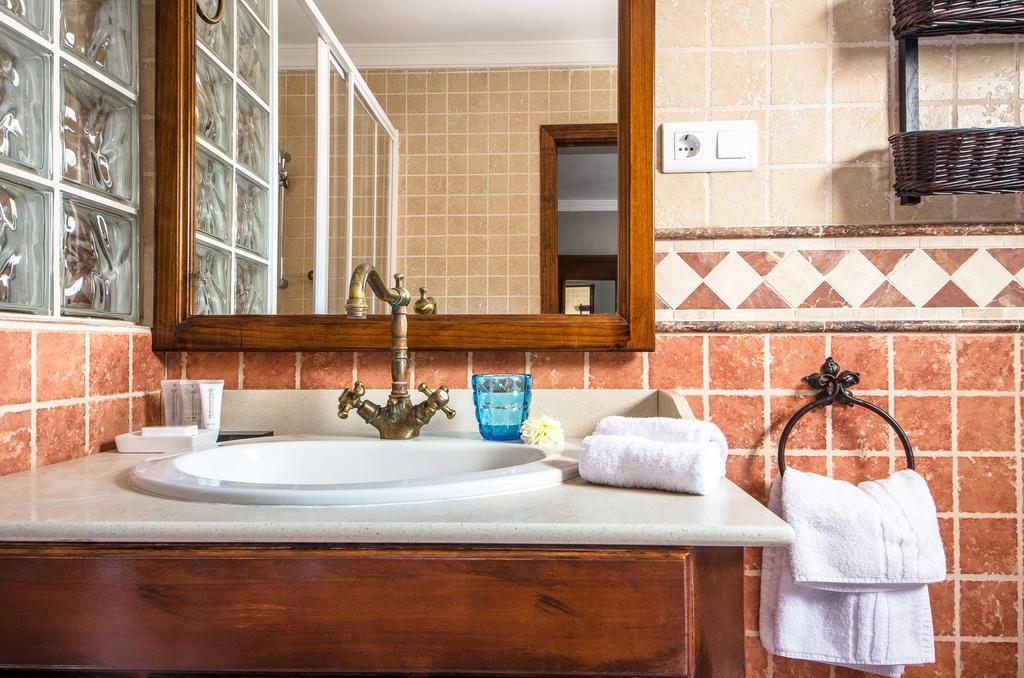Villa Conmigo Bed & Breakfast Alhaurín de la Torre Dış mekan fotoğraf