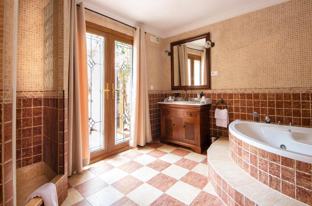 Villa Conmigo Bed & Breakfast Alhaurín de la Torre Dış mekan fotoğraf