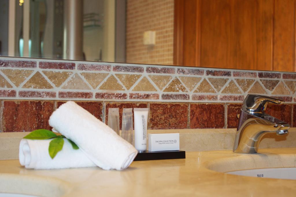 Villa Conmigo Bed & Breakfast Alhaurín de la Torre Dış mekan fotoğraf